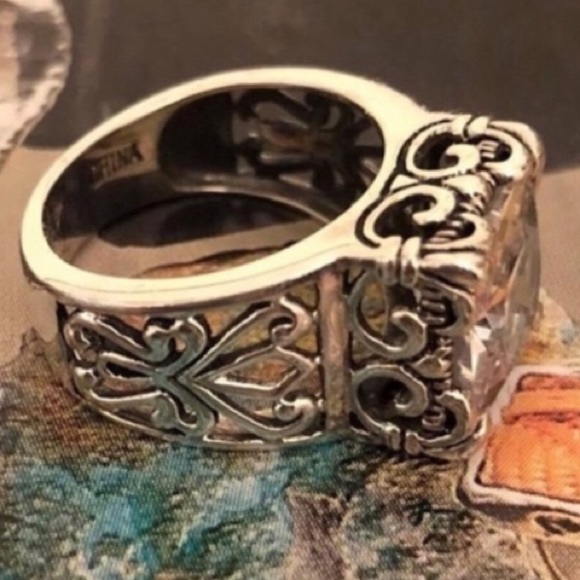 Silpada Filigree Sterling Silver and Cubic Zirconia Uptown Ring Size 6 - Picture 2 of 16